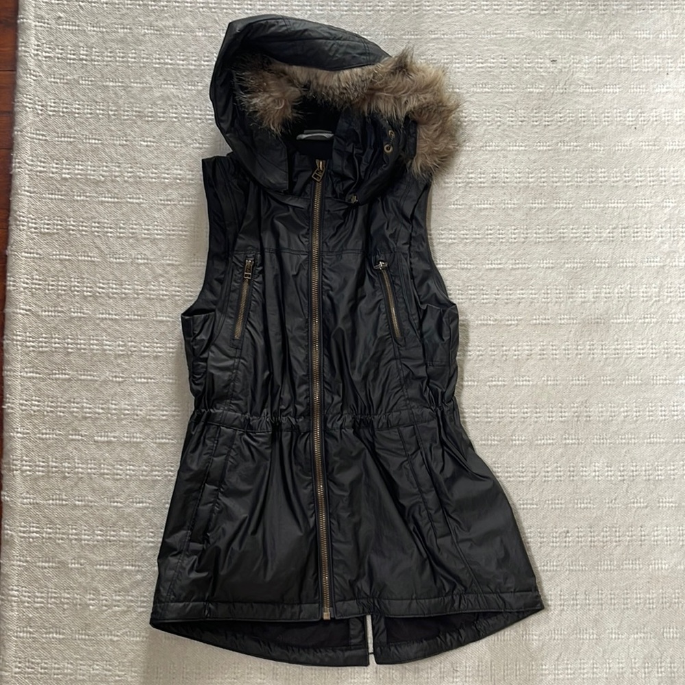 Faux Fur Athleta Vest Size Medium